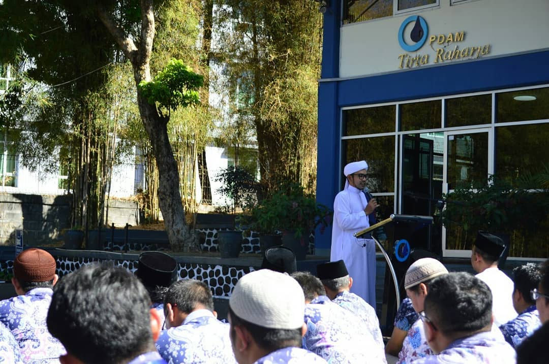 Sholat Istisqo dan Doa Bersama Perumda Air Minum Tirta Raharja Tahun 2019